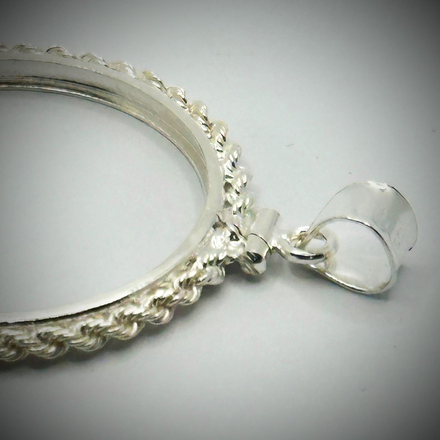 British Coins Twisted Rope Bezels - Vintage Spirit - Handcrafted Coin Creations