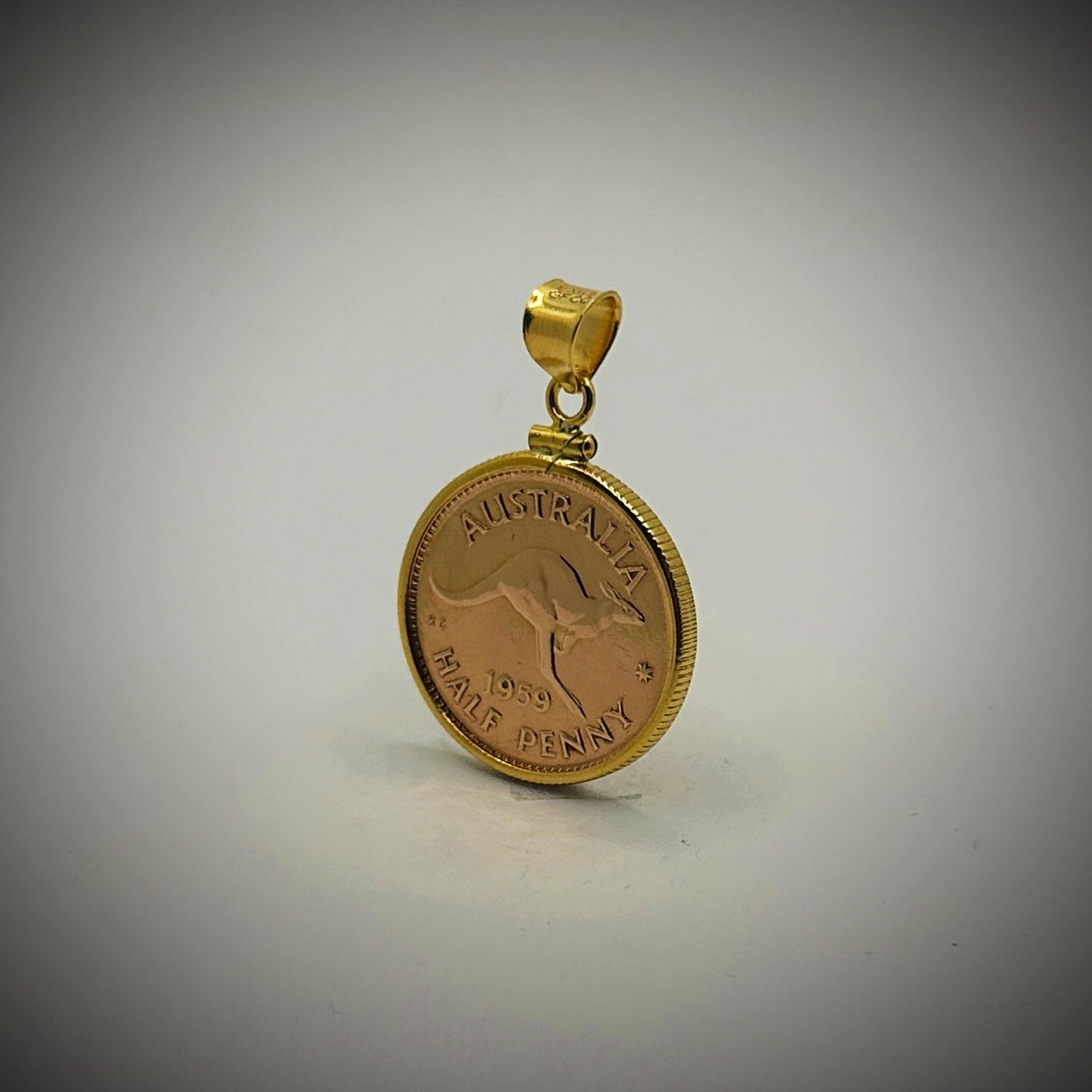 Australian Half Penny Yellow Gold Filled Bezel - Vintage Spirit - Handcrafted Coin Creations