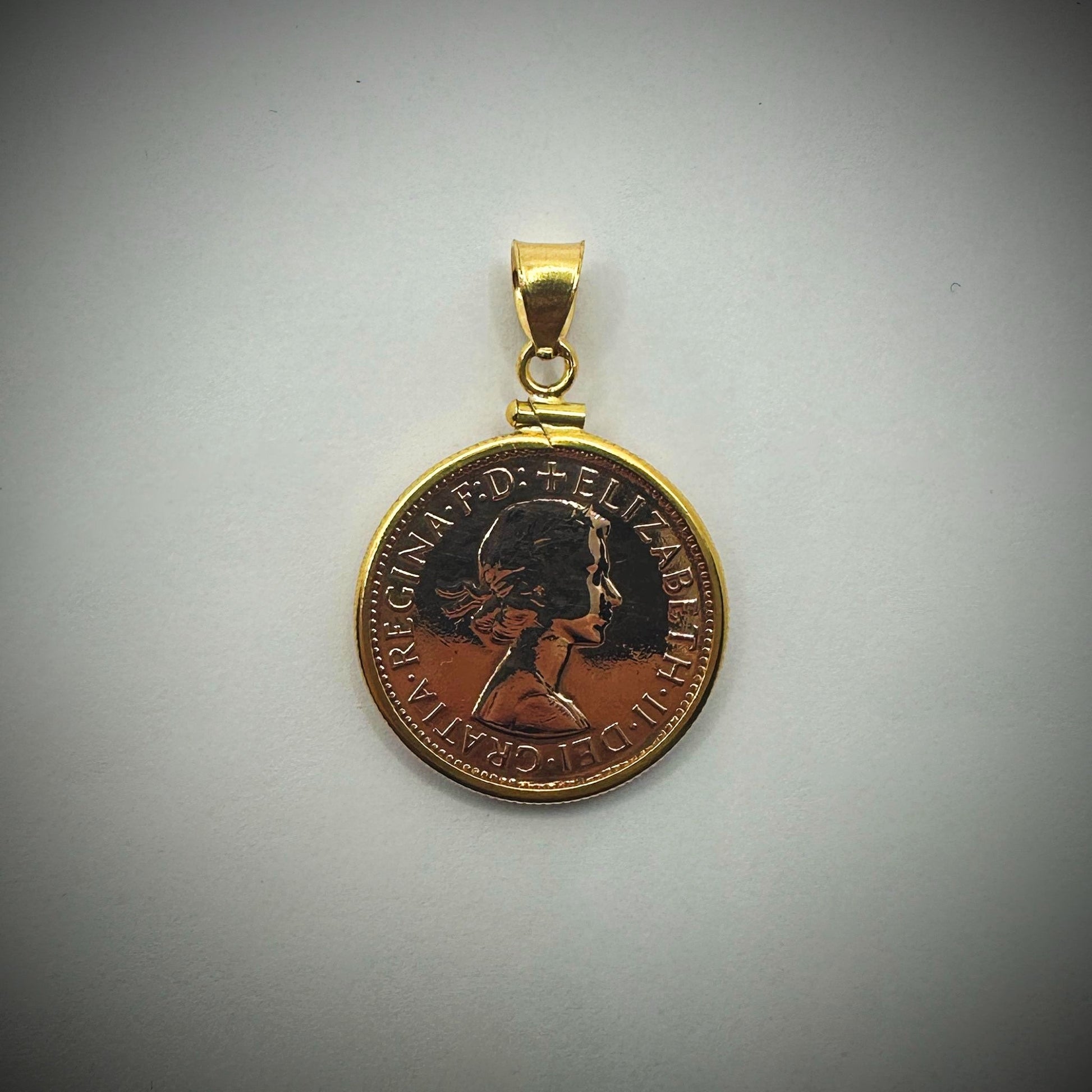 Australian Half Penny Yellow Gold Filled Bezel - Vintage Spirit - Handcrafted Coin Creations