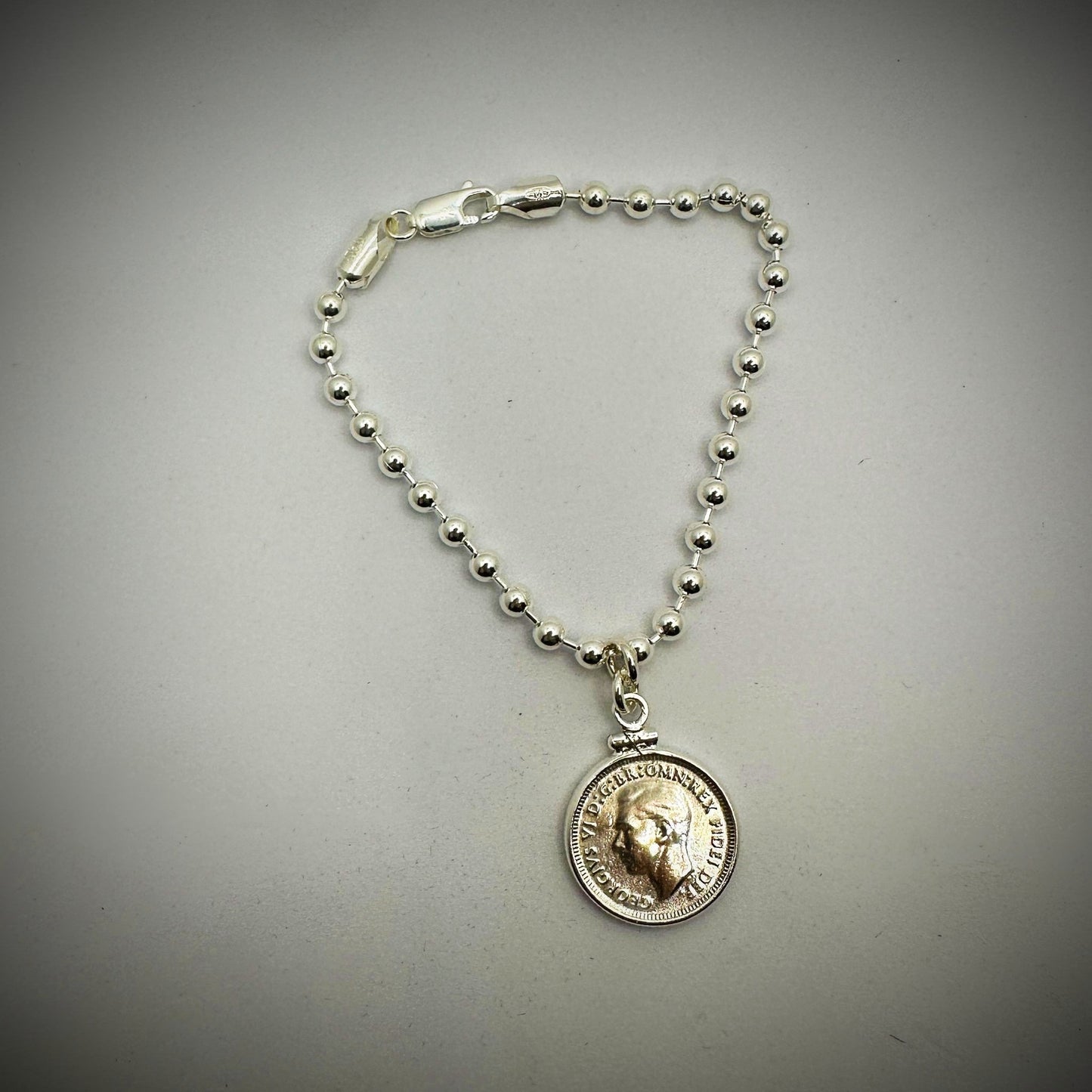 Australian Sixpence Bead Bracelet - Vintage Spirit - Handcrafted Coin Creations