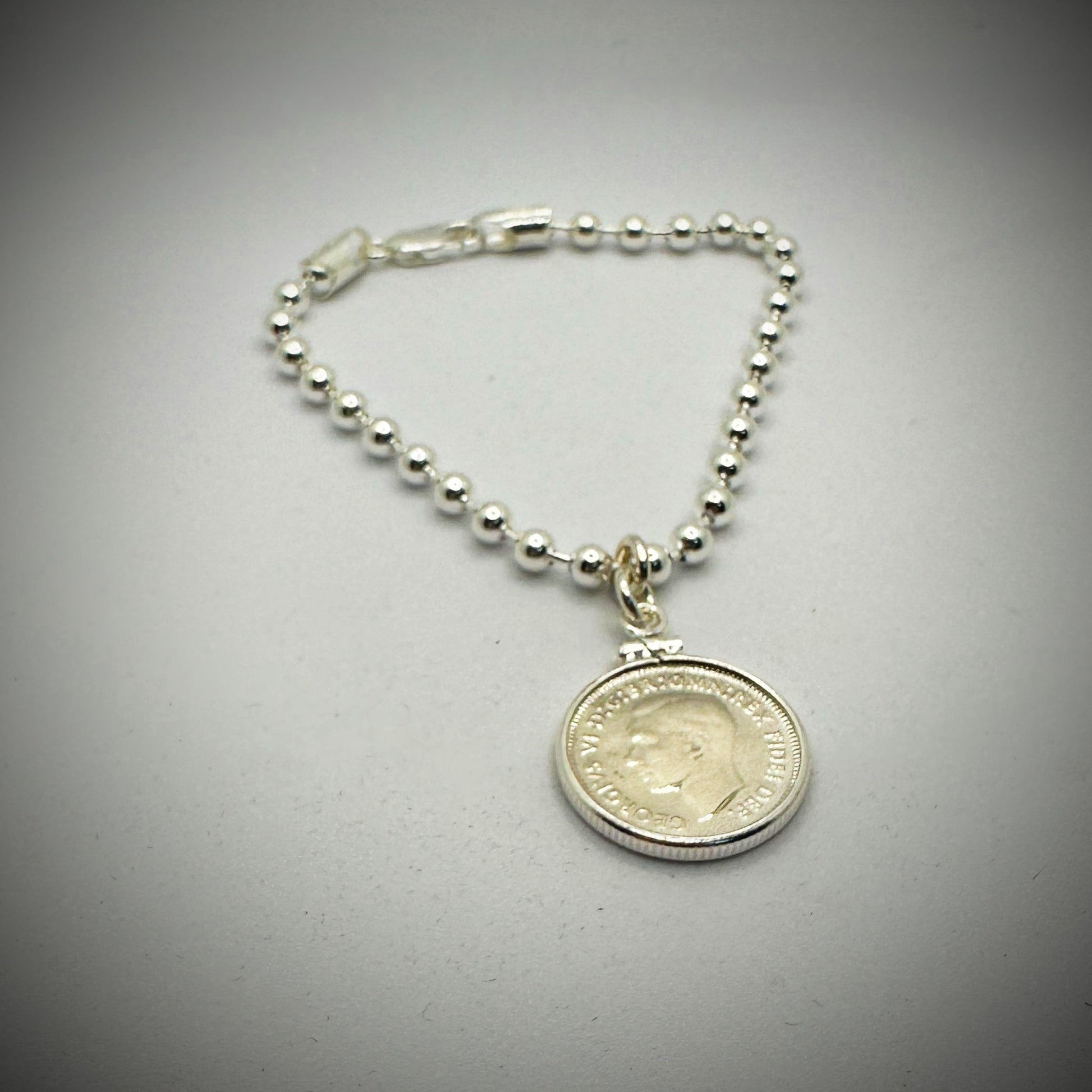 Australian Sixpence Bead Bracelet - Vintage Spirit - Handcrafted Coin Creations