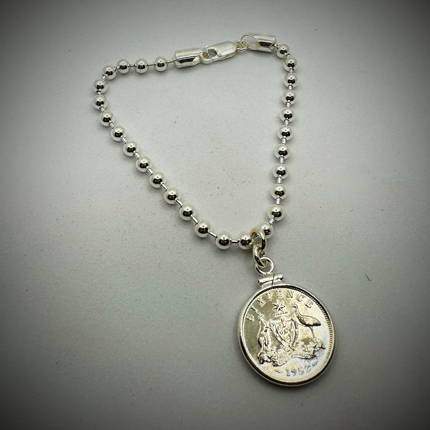 Australian Sixpence Bead Bracelet - Vintage Spirit - Handcrafted Coin Creations