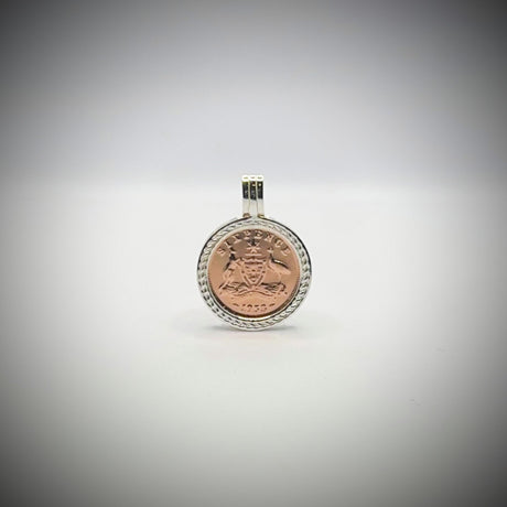 VS Pendant - Rose Gold Australian Sixpence